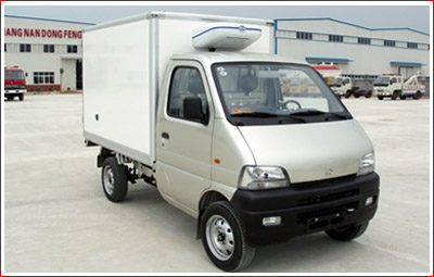 長(zhǎng)安冷藏車圖片